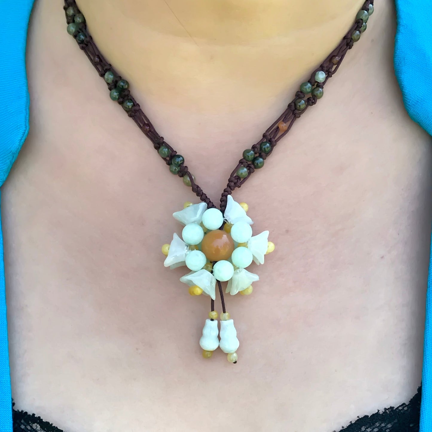 Handmade Necklace Jade Pendant for Women September Birth Flower Necklace with aster flower