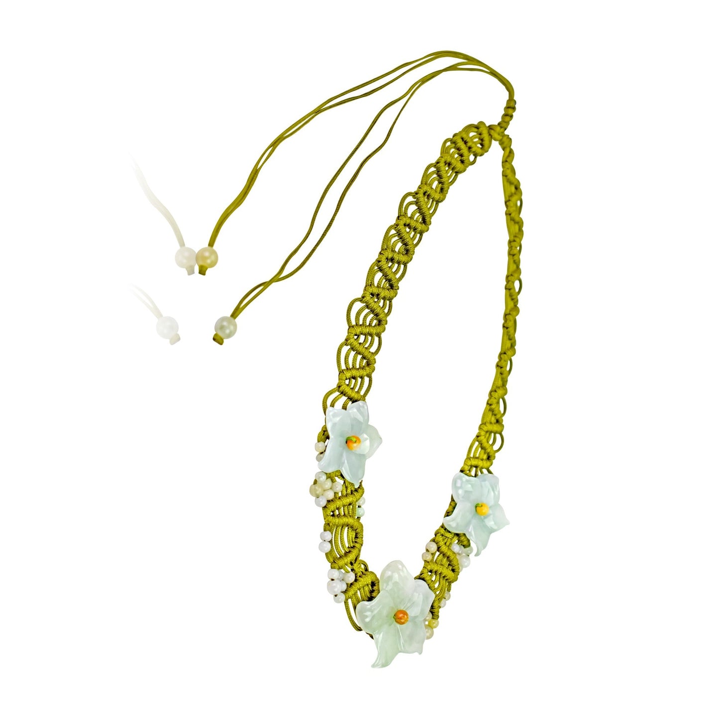 Vintage jade necklace for women with columbine flower white design an elegant Valentine’s gift symbolizing love and long life