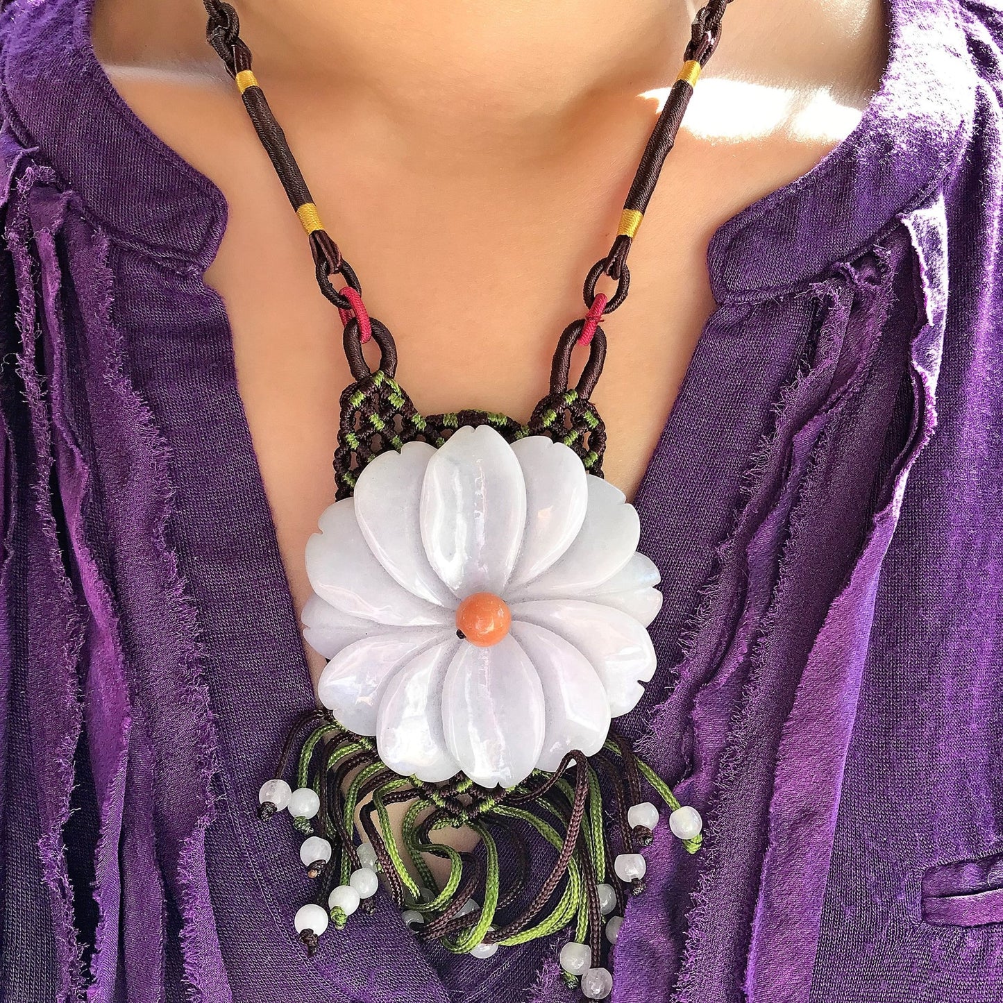 Large Floral Necklace Handmade Jewelry Daisy Beaded Necklace Handmade Jade Jewelry for Birthday Gift for Women Jade Necklace Daisy Chain Jewelry Elegant Wear for Joy and HappinessNecklacesSerenity Jade