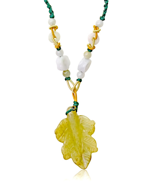 Elegant Autumn Leaf Necklace in Jade Leaf Pendant Necklace for Women Leaf Necklace Christmas Gift 