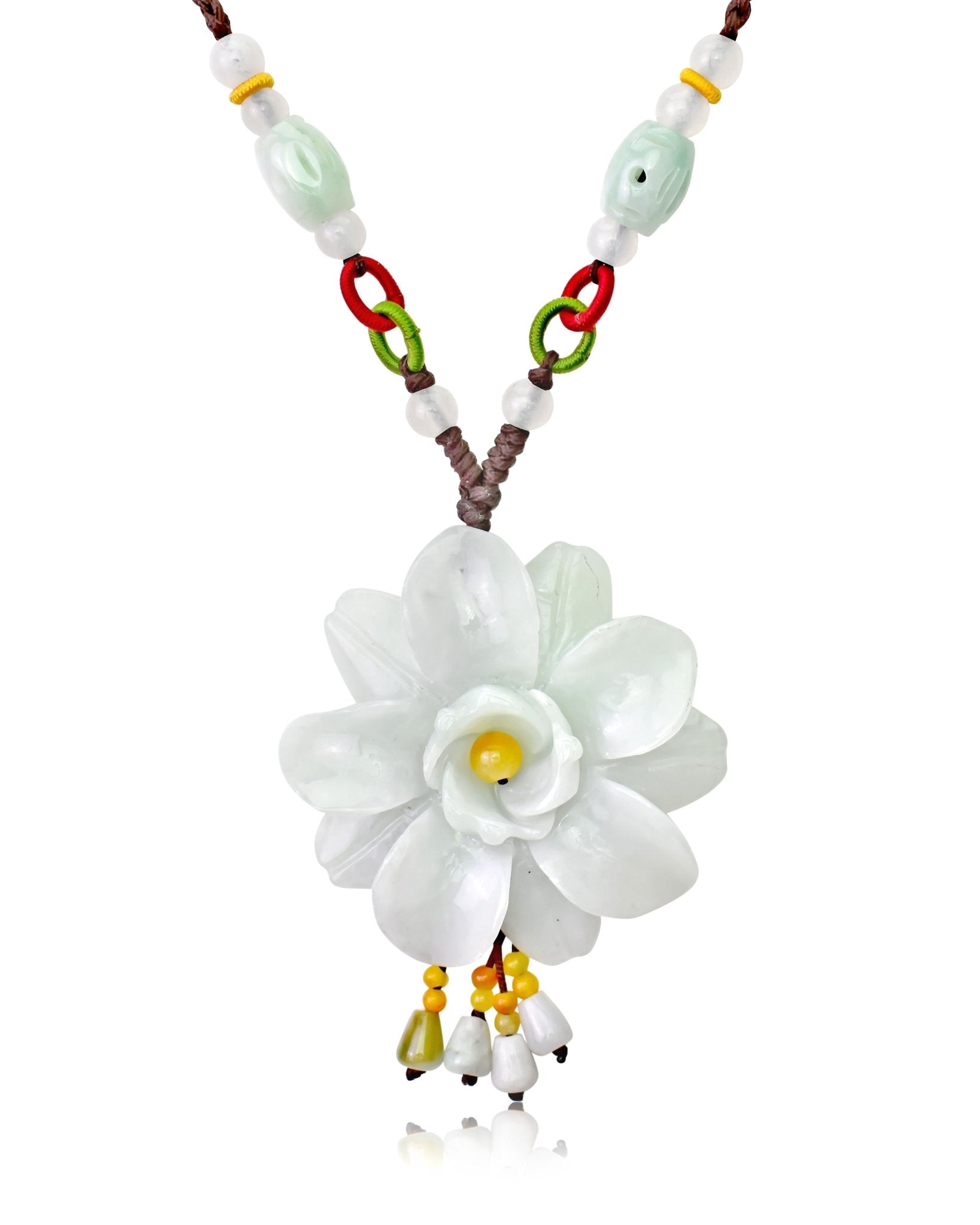 Elegant Camellia Bloom Necklace for a Meaningful Anniversary 