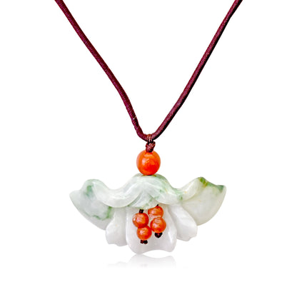 Flower fan flower stone necklace a beautiful gift celebrating harmony and heartfelt connections