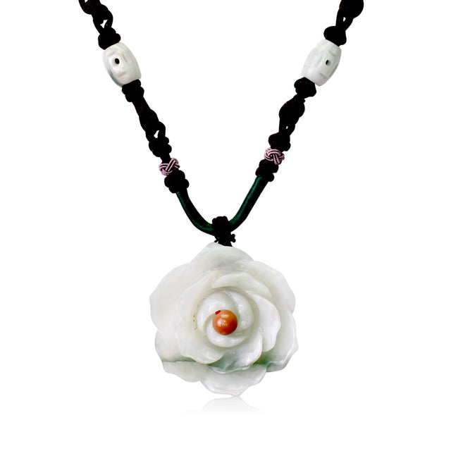 Forever rose with necklace – a birthday gift that blossoms