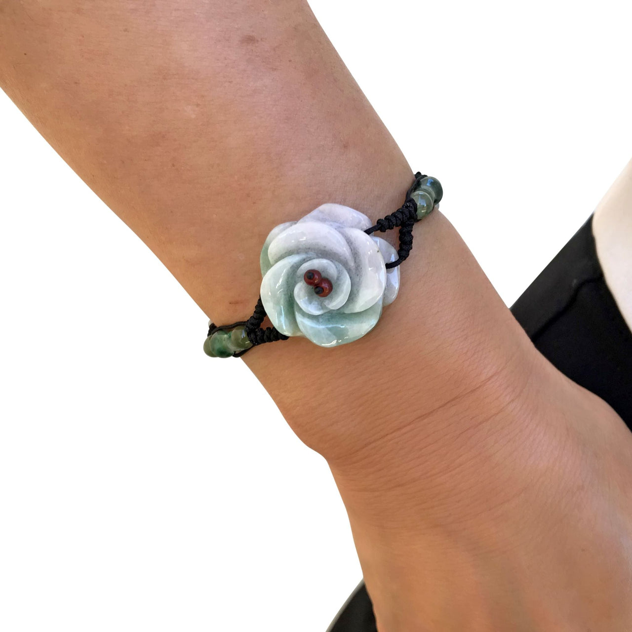 Handmade rose flower bracelet for Mother's Day delight