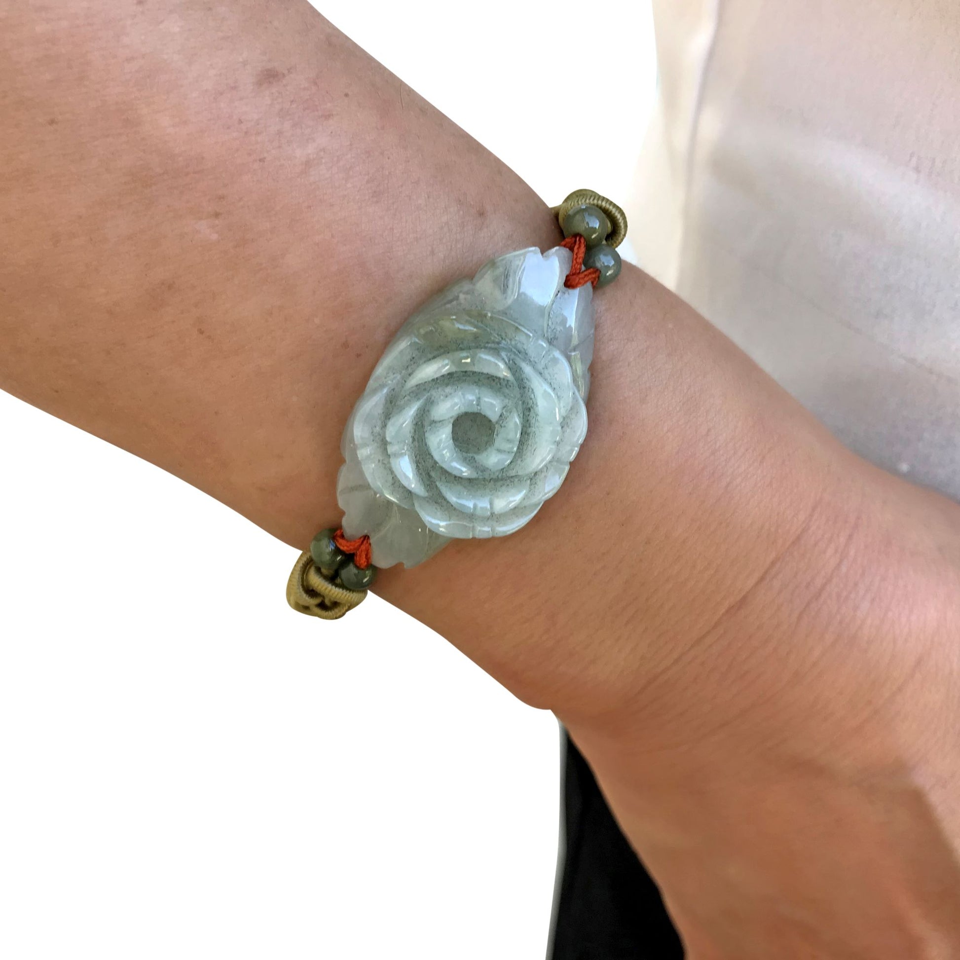 Brighten Up Your Outfit with the Enchanting Rose Jade Bracelet