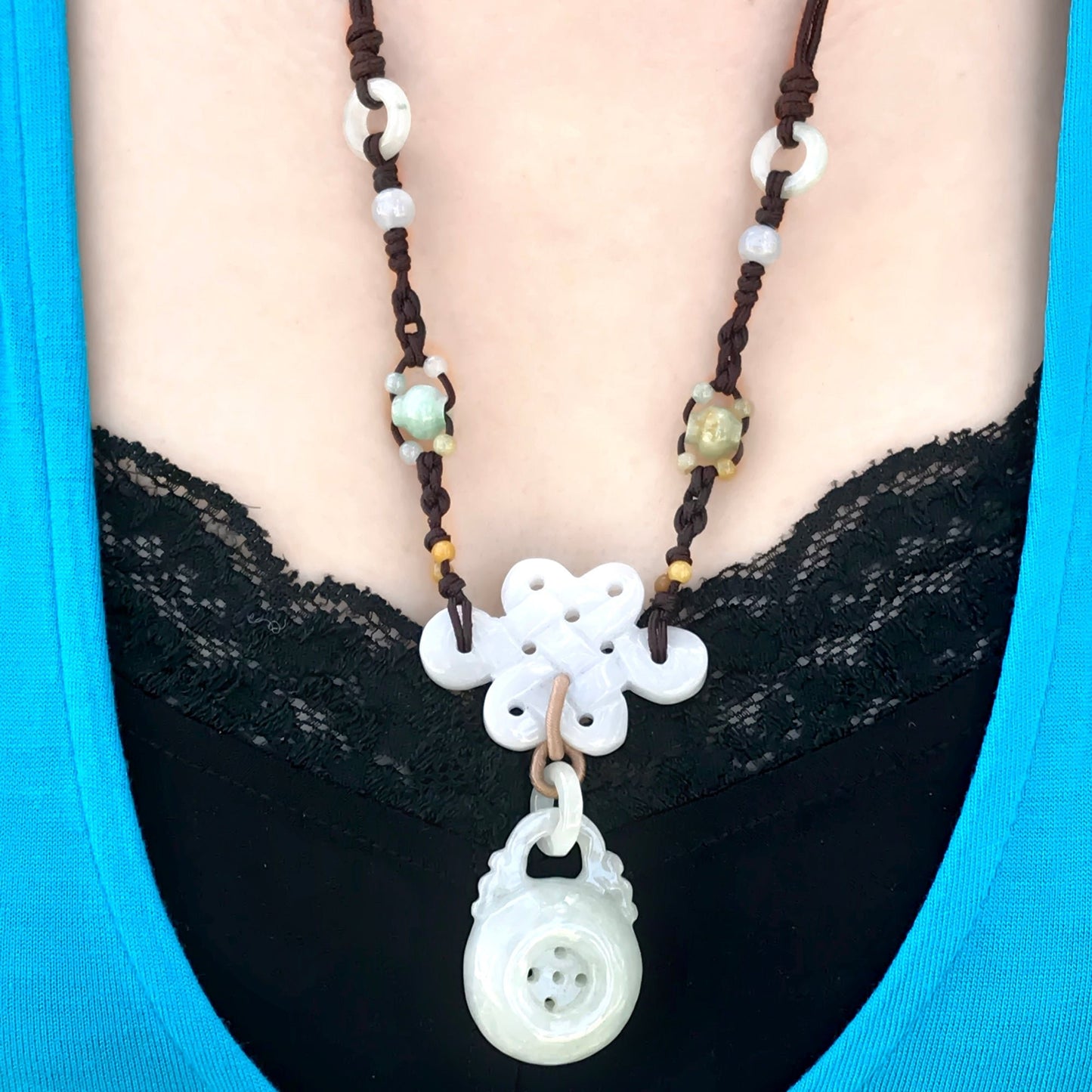 Infinity Mothers Necklace for Mom Infinity Link Chain Jade Heals and Protects The Infinity Pendant Honors Endless Devotion
