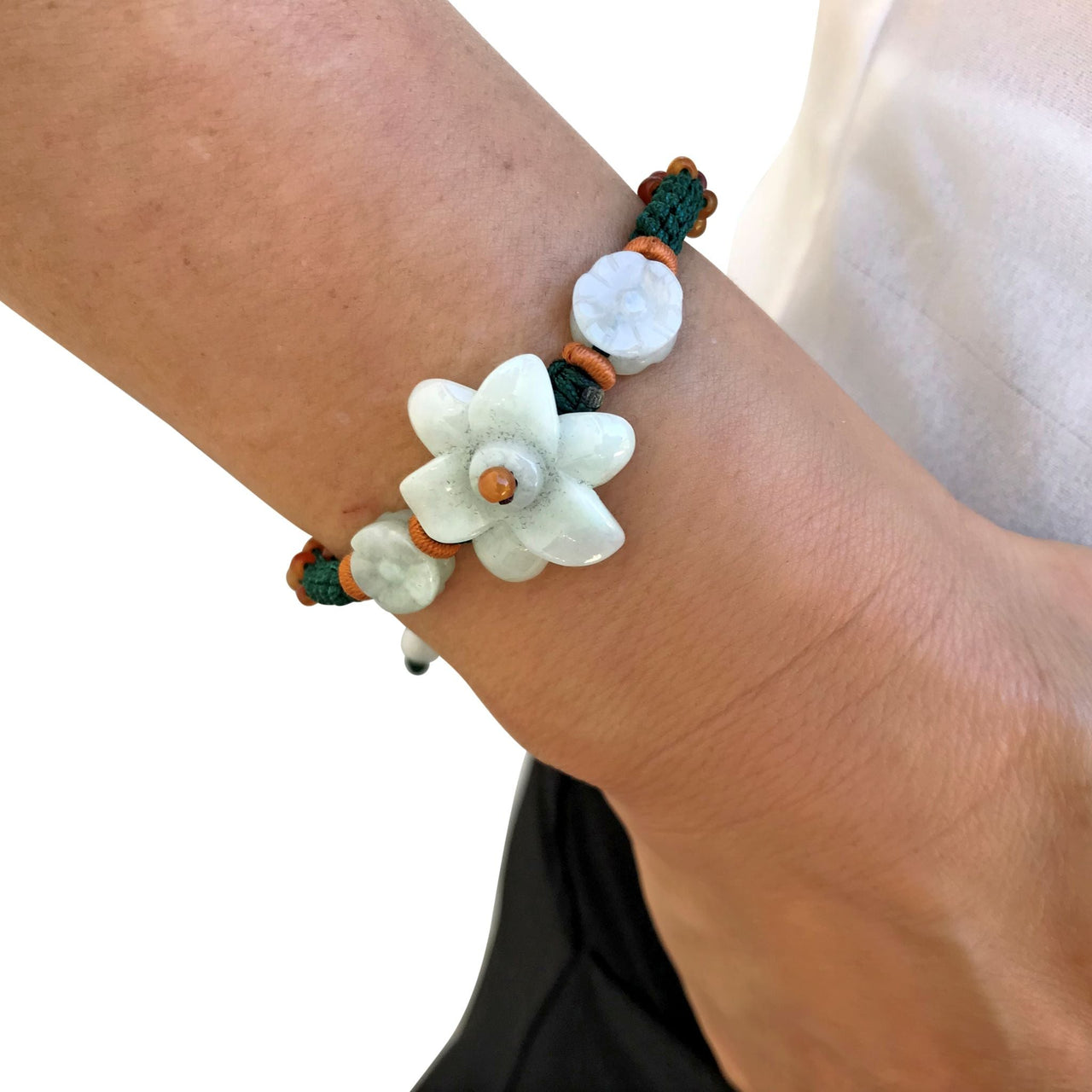 Lily Bracelet Featuring Amazon Lily a Thoughtful Birthday Gift for Women 
Symbolizing love, renewal, and balance