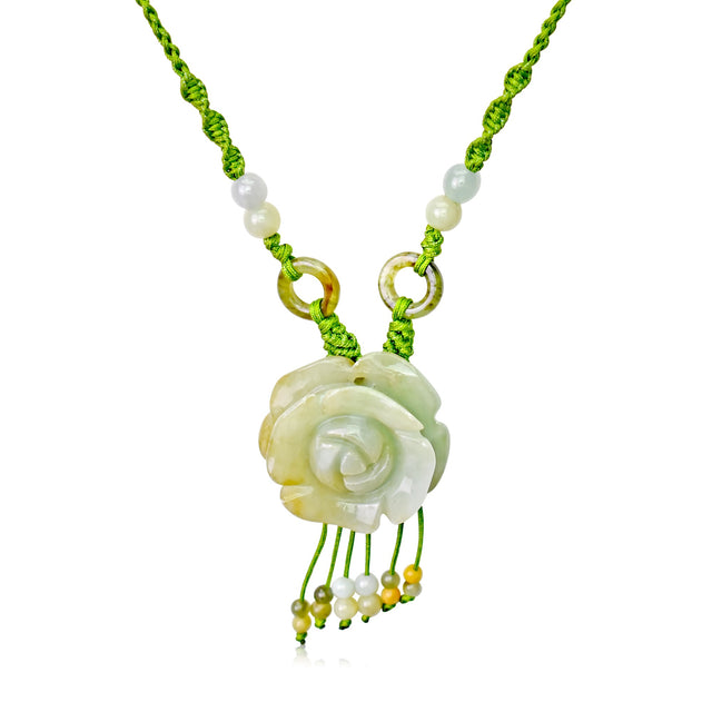 Rose and pendant women’s flower necklace with delicate detail for anniversaries
