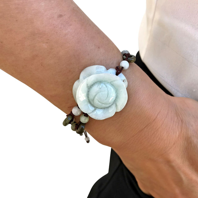 Rose bead bracelet for women – perfect for Valentine’s Day gift