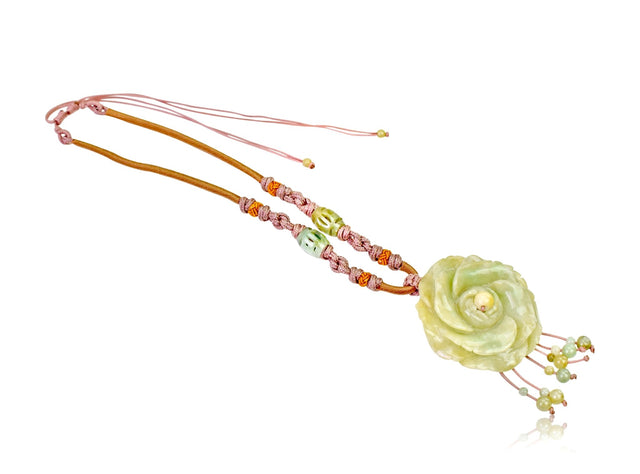 Thoughtful necklace rose pendant for women’s birthday gifts