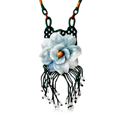 Vintage floral necklace for women a thoughtful birthday gift celebrating beauty and love