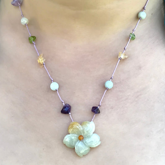Wild Columbine Flower a Dainty Flower Necklace Elegant Valentine’s Gift Symbolizing Love and Connection