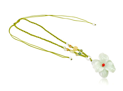 Trillium Flower a Large Flower Trillium a Magic Of Three Flower Petal Necklace Unforgettable Birthday Gift For Her