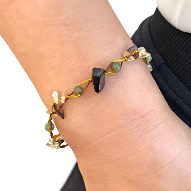 Discover Confidence and Grounding with Our Handcrafted Black Onyx Gemstone BraceletBraceletsSerenity Jade